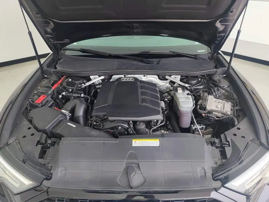 Audi A6L 2021 — Photo 10/16
