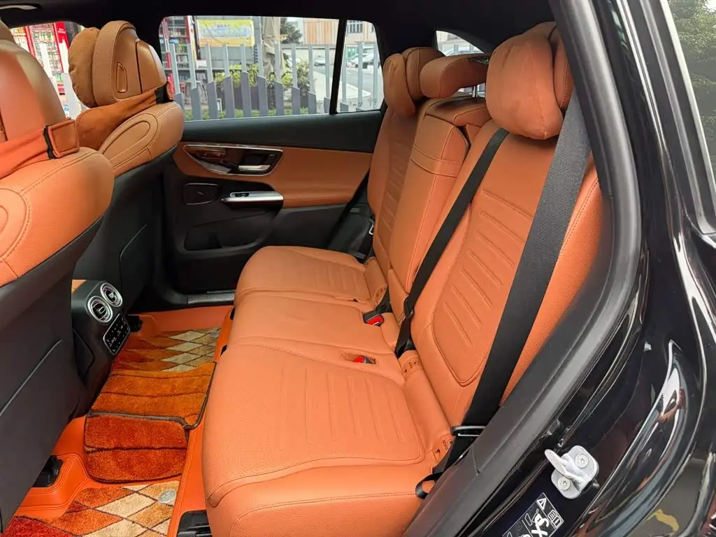 Mercedes-Benz GLC 2024 — Photo 12/14