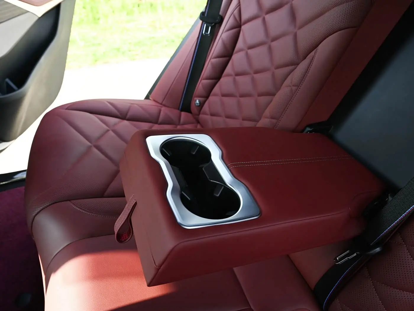 BMW X5 2024 — ფოტო 17/20