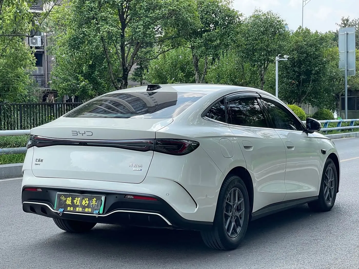BYD Seal 06 New Energy 2025 — Фото 7/20