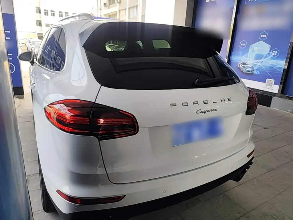 Porsche Cayenne 2016 — Şəkil 5/20