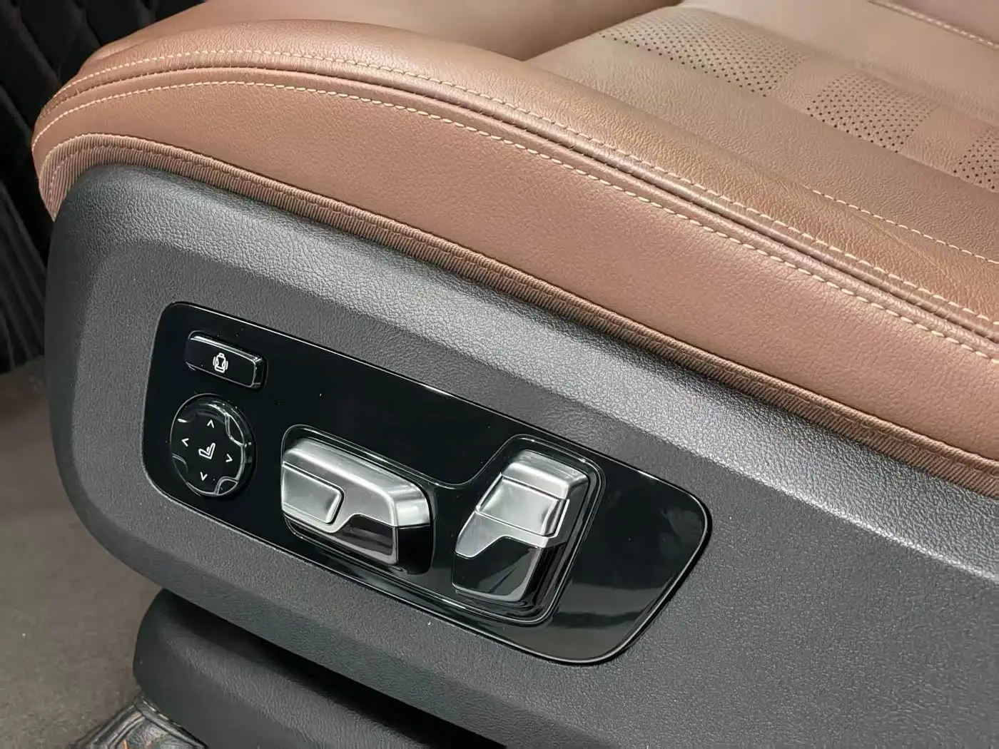 BMW X5 2019 — Photo 17/20