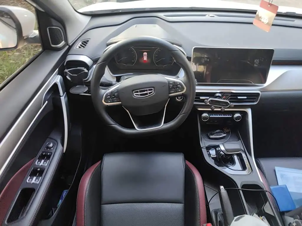 Geely Binyue 2023 — Photo 3/20