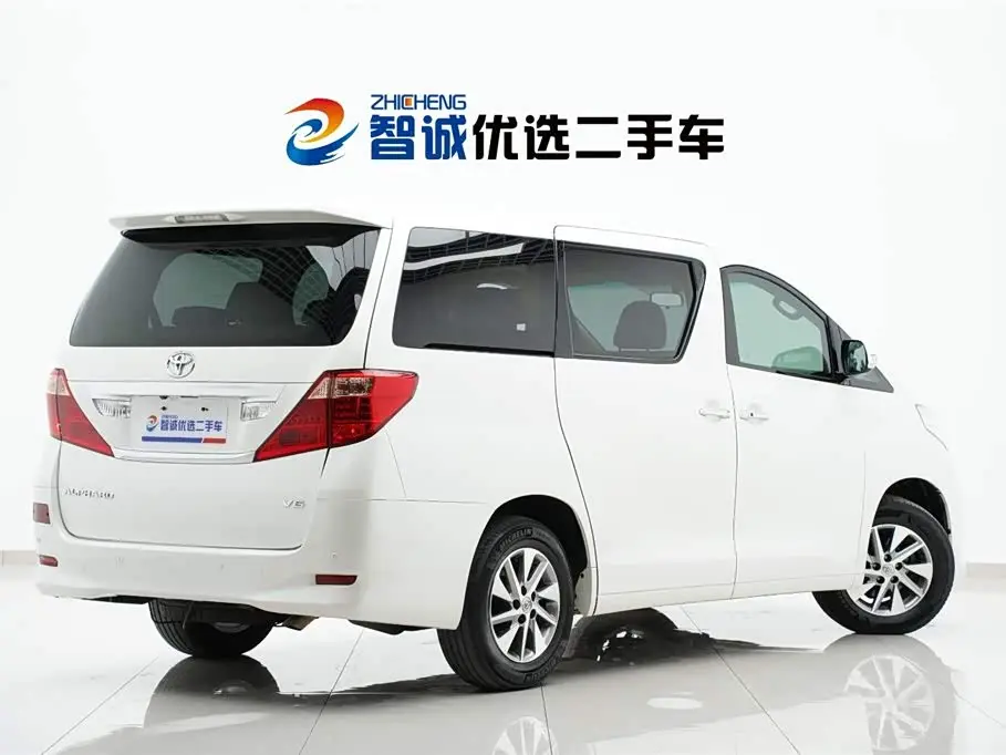 Toyota Alphard 2010 — ფოტო 3/20