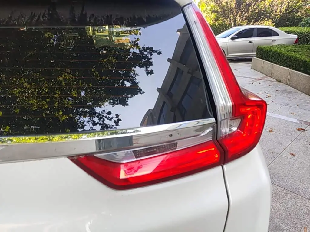 Honda CR-V 2018 — Şəkil 8/20