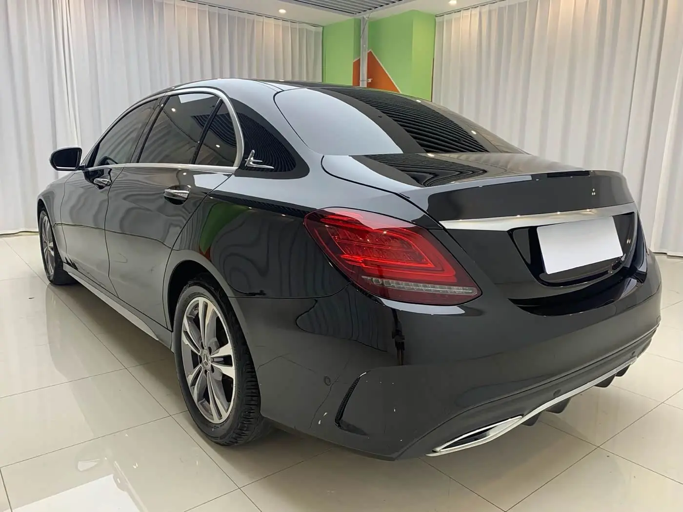 Mercedes-Benz C-Class 2020 — Photo 6/17
