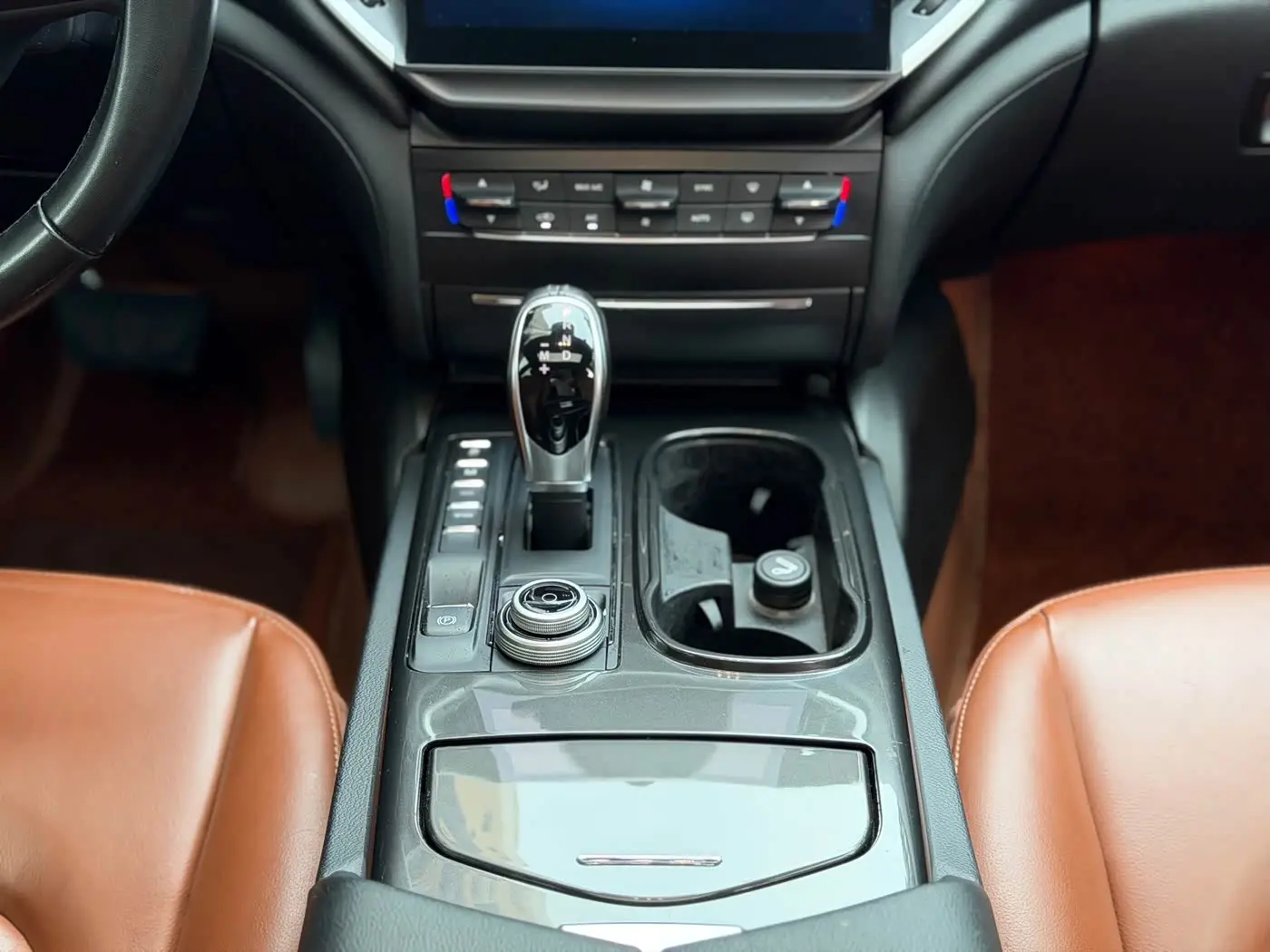 Maserati Ghibli 2017 — Фото 19/20