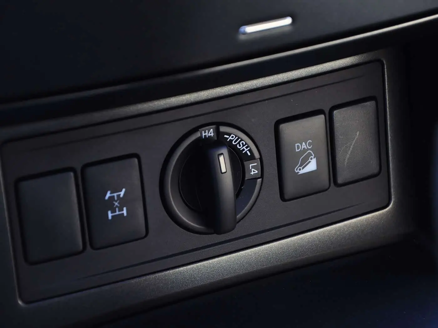 Toyota Prado 2017 — Фото 11/17