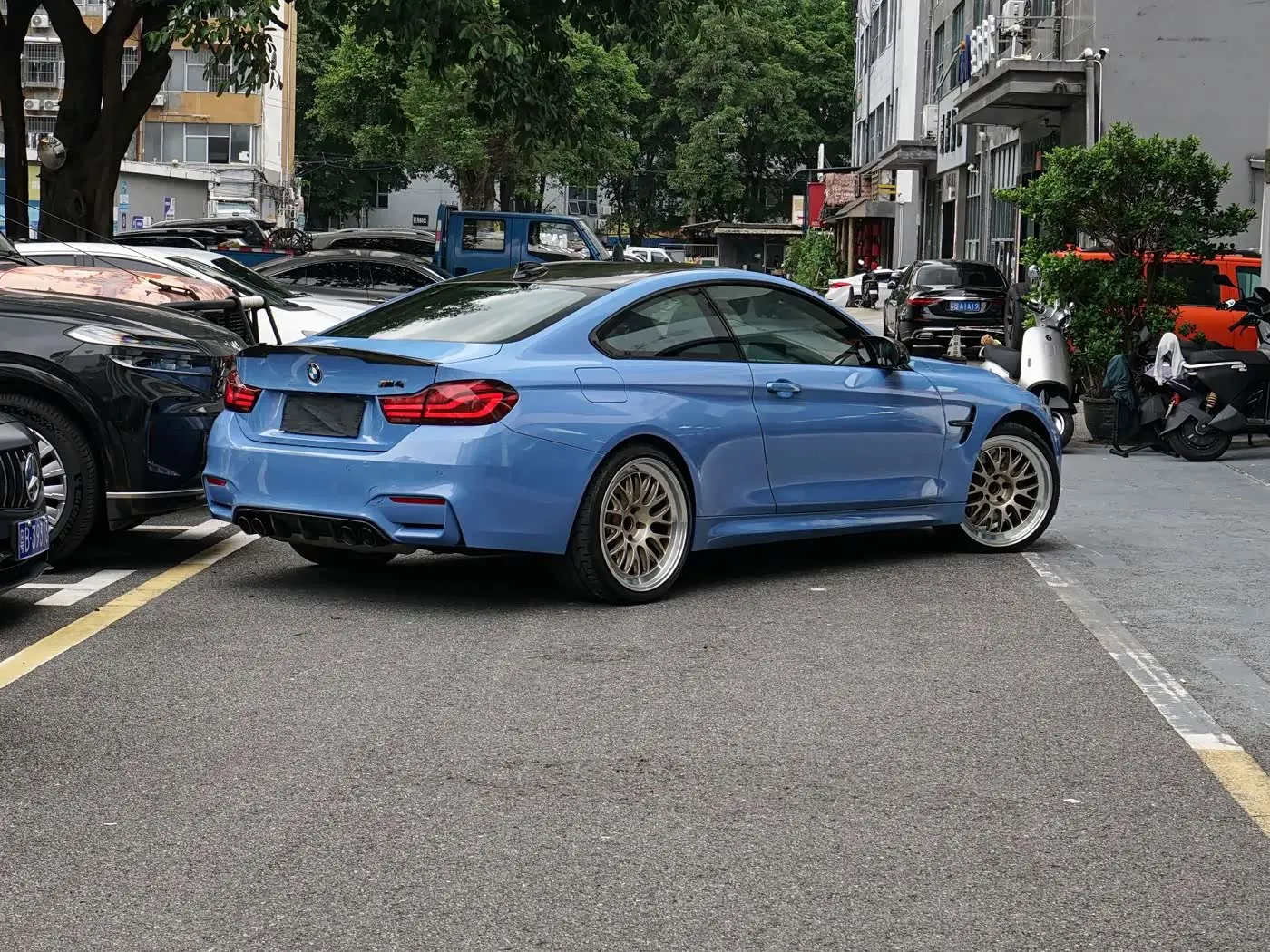 BMW M4 2017 — Photo 13/15
