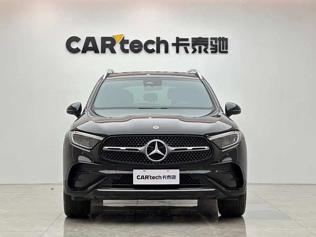 Mercedes-Benz GLC 2024 — Photo 7/16