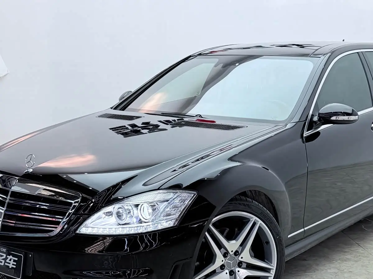 Mercedes-Benz S-Class 2008 — Photo 2/18