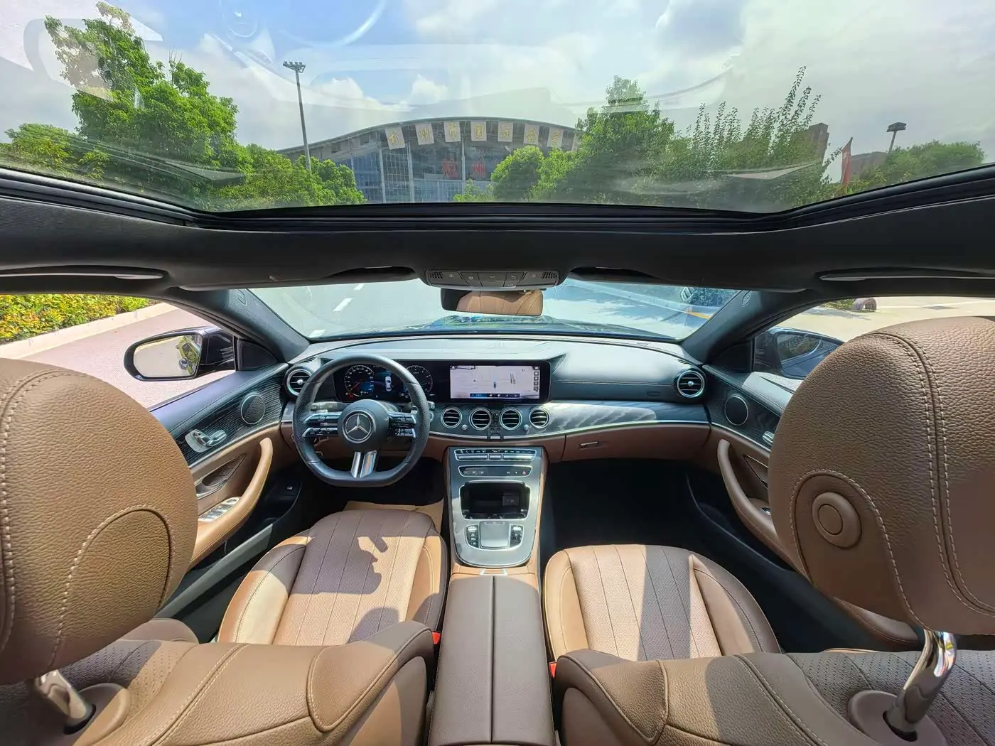 Mercedes-Benz E-Class 2021 — Şəkil 10/17