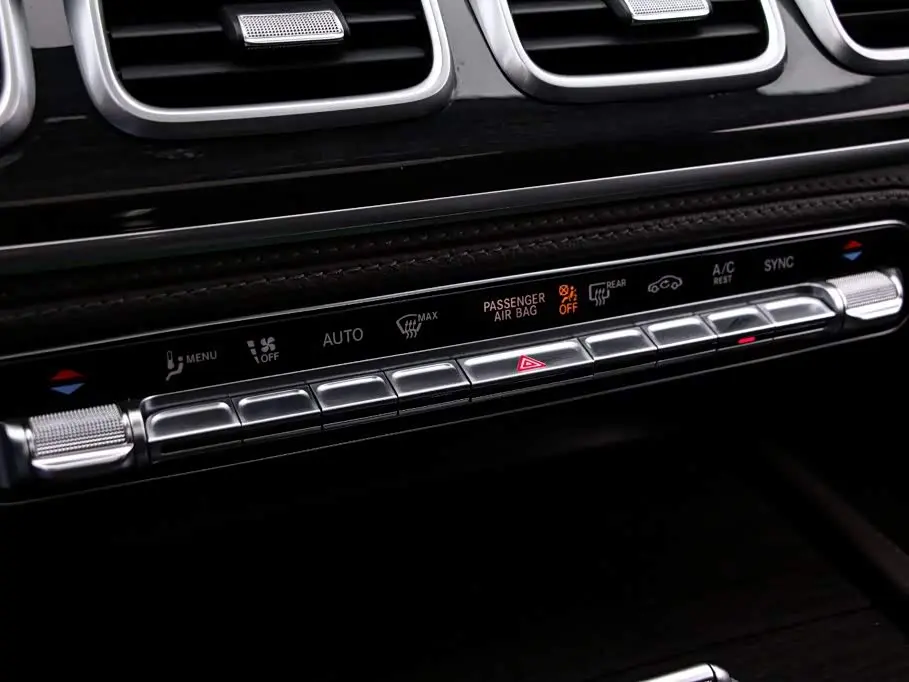 Mercedes-Benz GLS 2021 — Фото 9/20