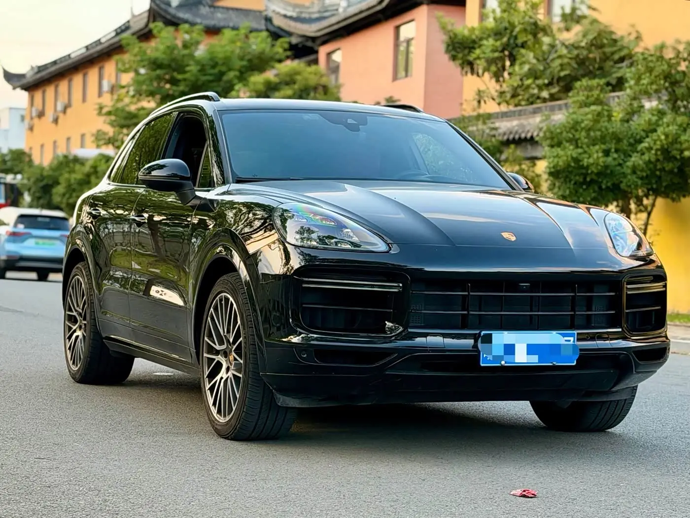 Porsche Cayenne 2021 — Photo 3/17