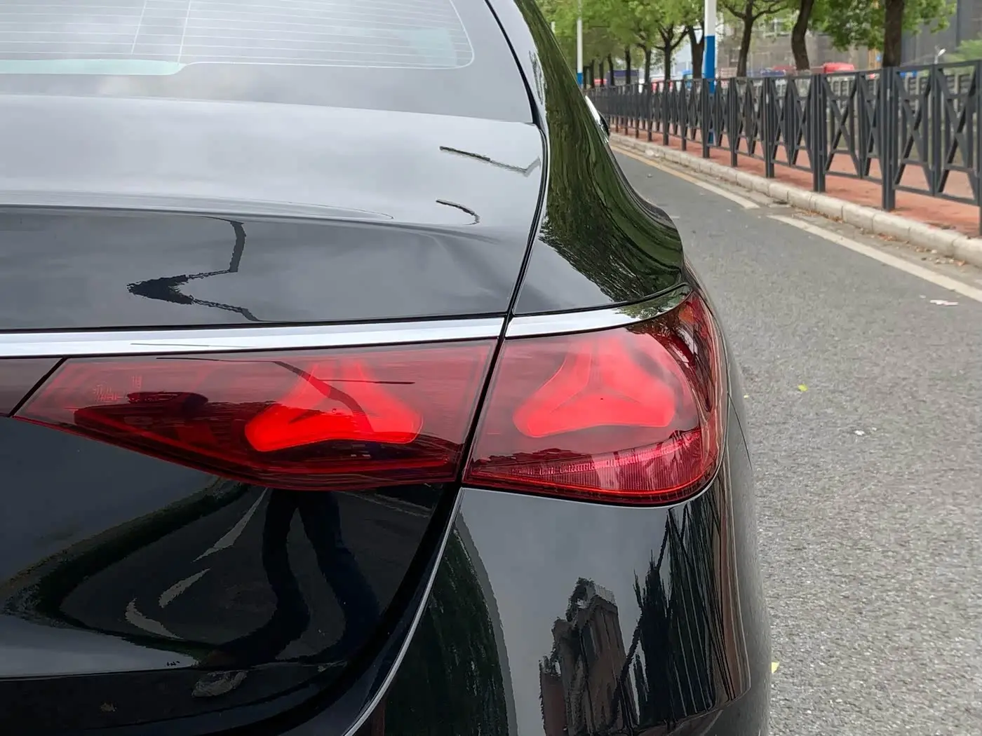 Mercedes-Benz E-Class 2024 — Şəkil 12/20