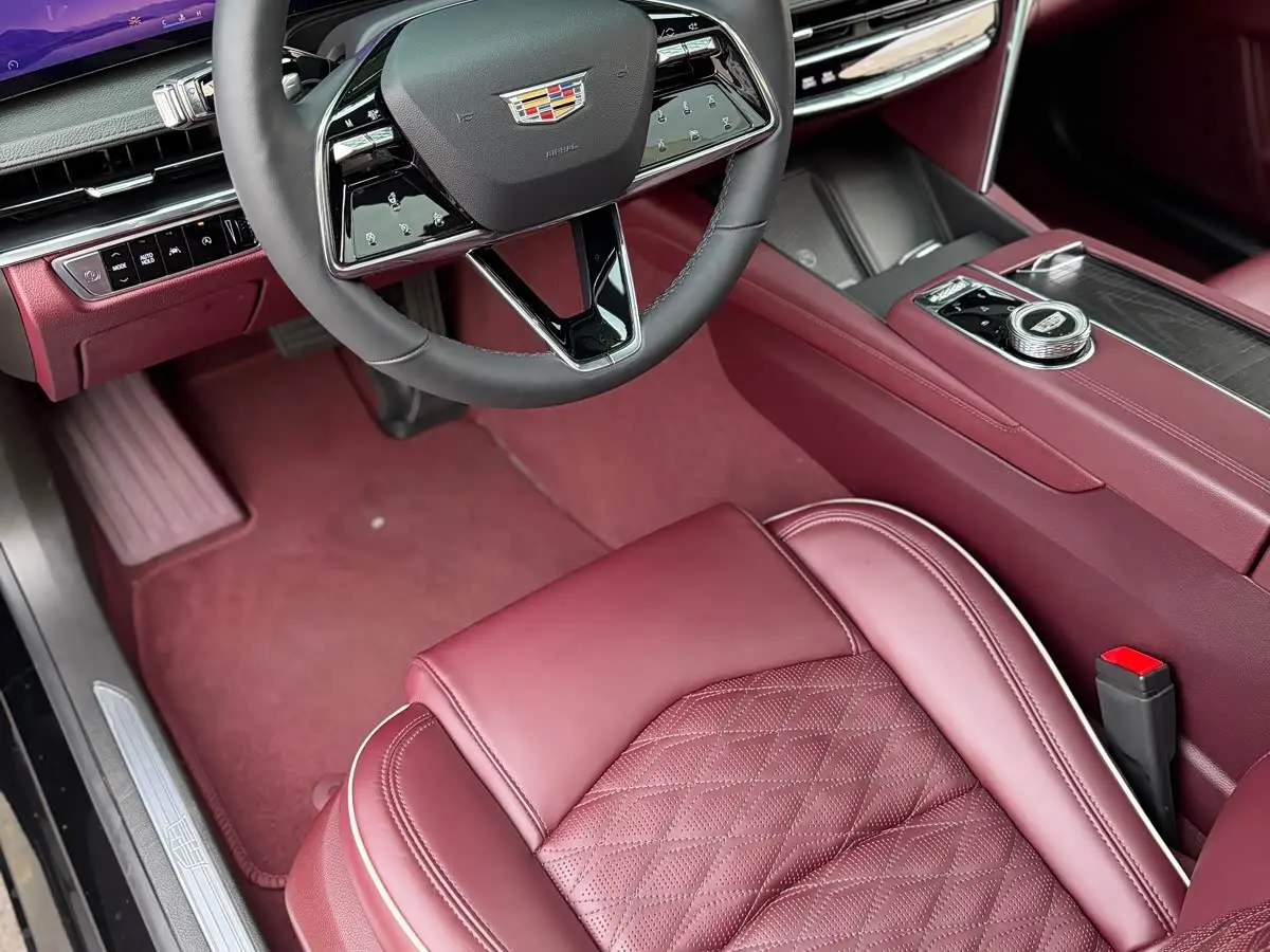Cadillac CT6 2023 — Фото 5/20