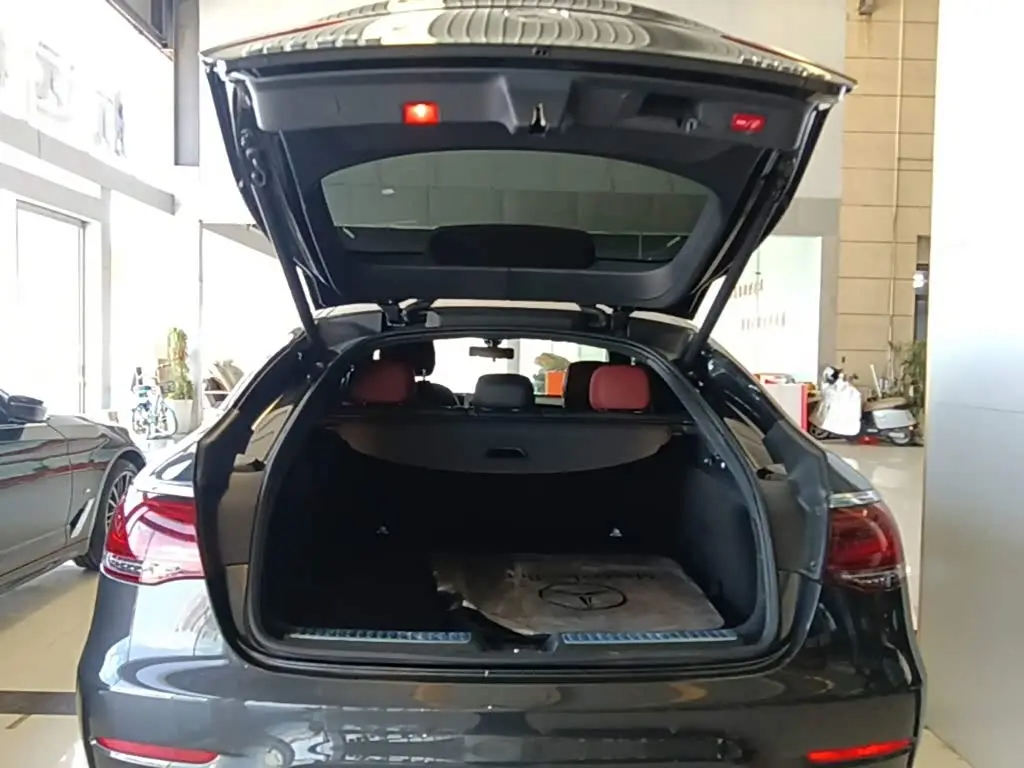 Mercedes-Benz GLC Coupe 2021 — Şəkil 19/20
