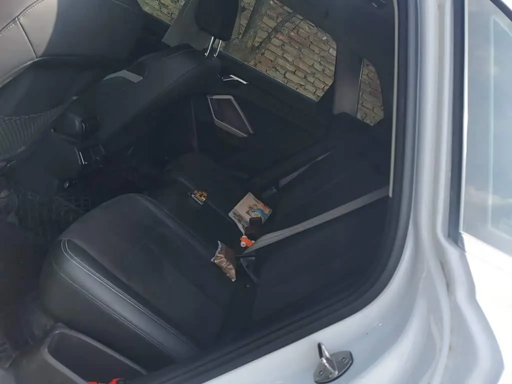 Audi Q3 2023 — Şəkil 15/20