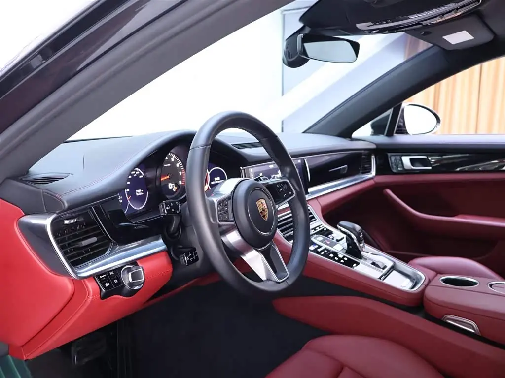 Porsche Panamera 2020 — Photo 11/20