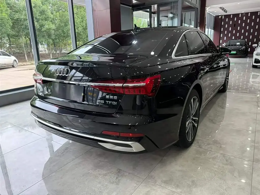 Audi A6L 2021 — Şəkil 5/13