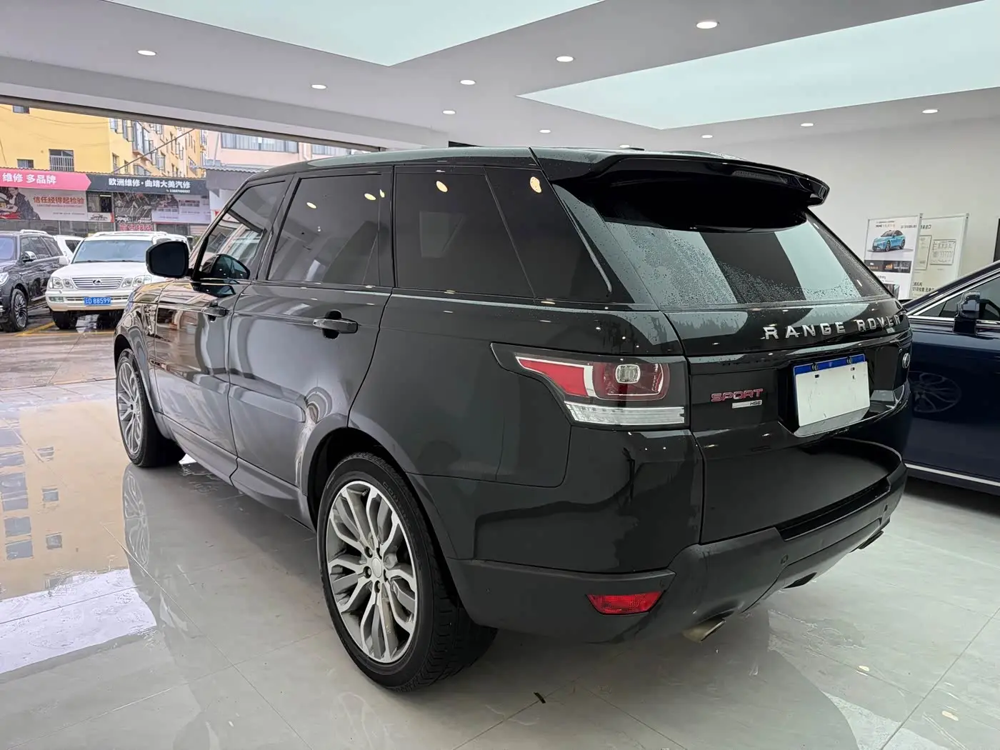 Land Rover Range Rover Sport 2014 — Photo 14/14