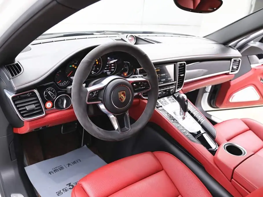 Porsche Panamera 2016 — Şəkil 14/20