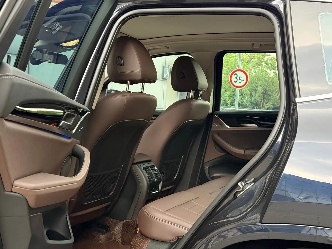 BMW X3 2020 — Фото 8/20