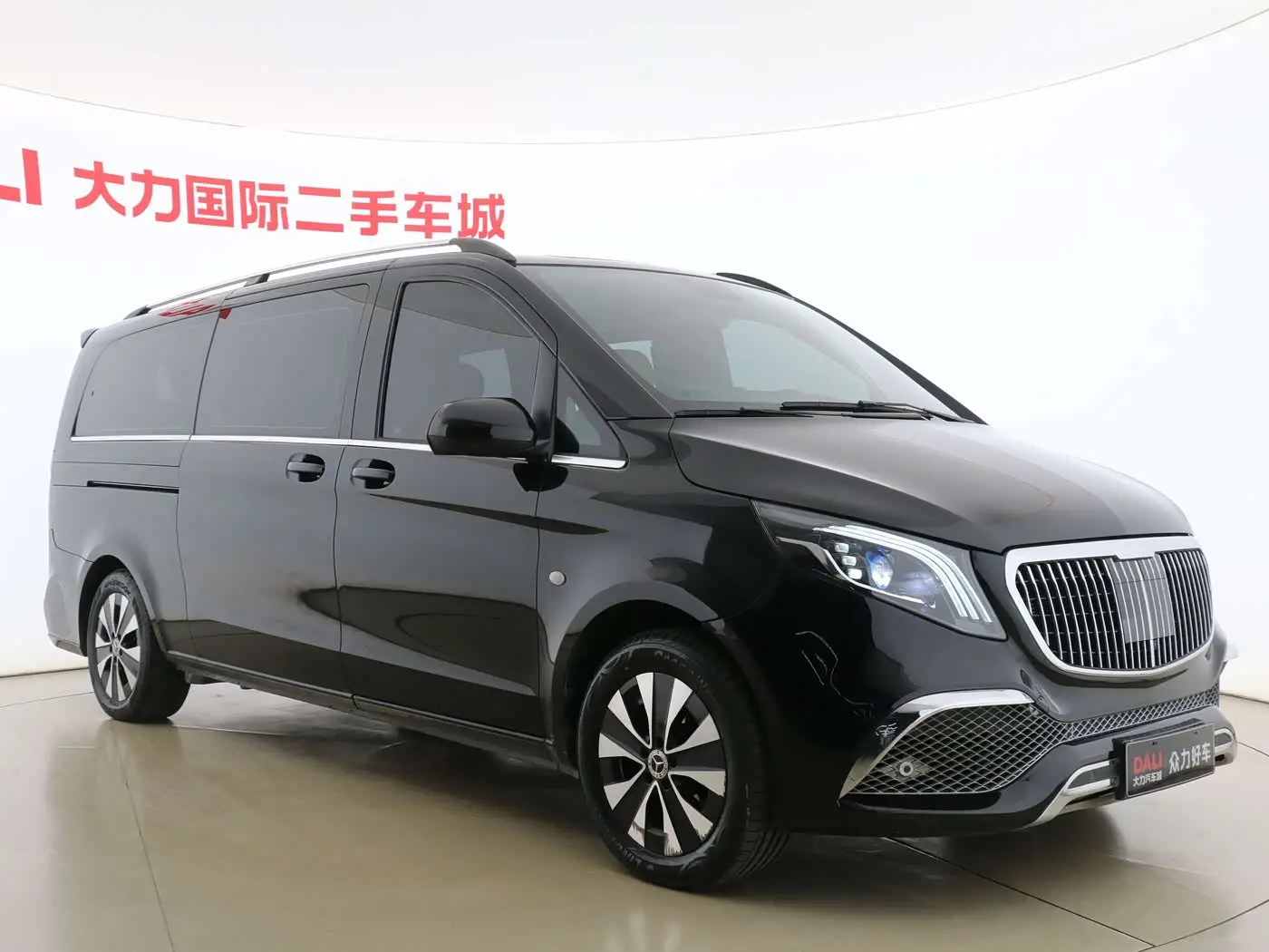 Mercedes-Benz Vito 2023 — Photo 3/17