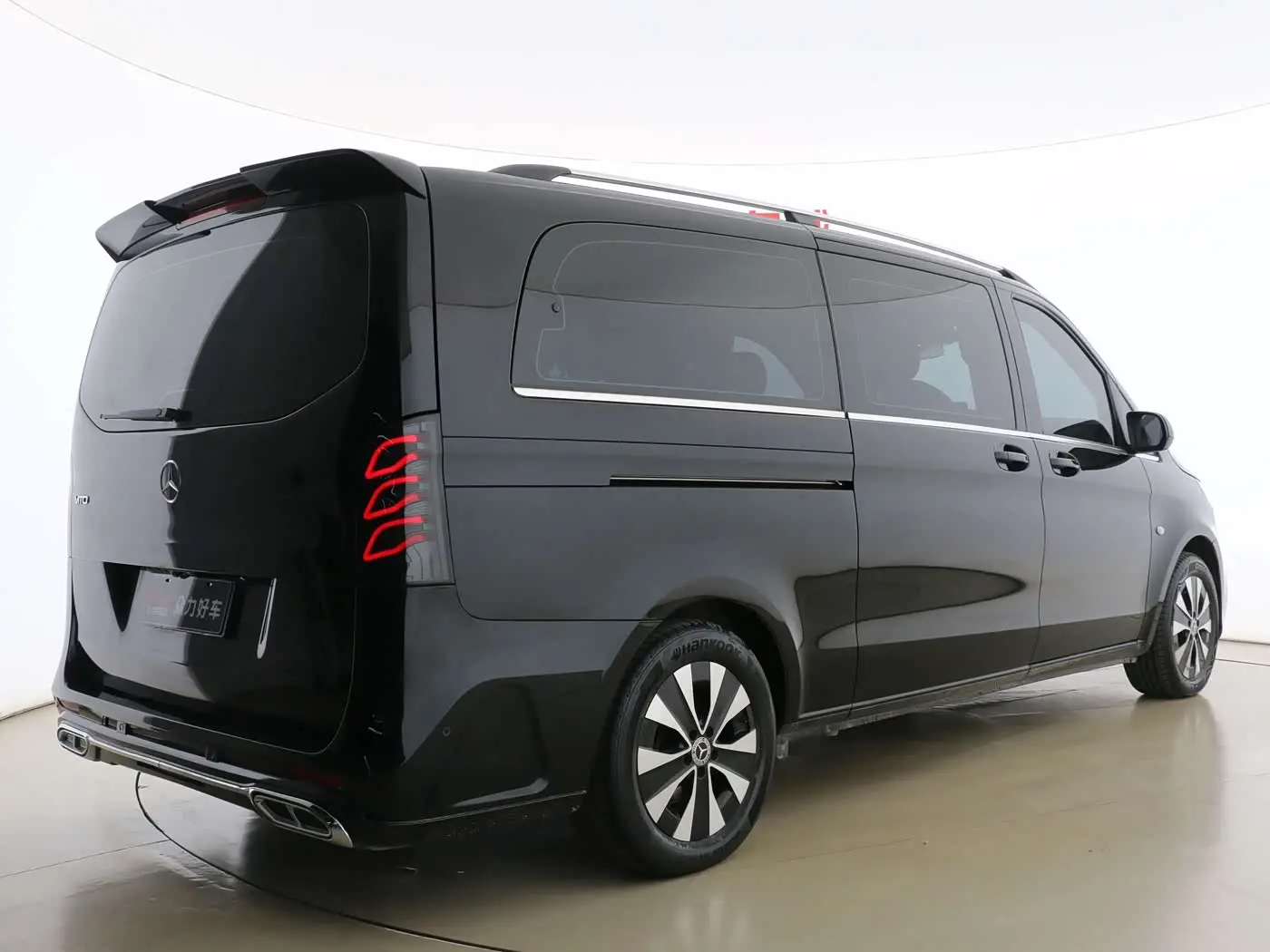 Mercedes-Benz Vito 2023 — Photo 7/17