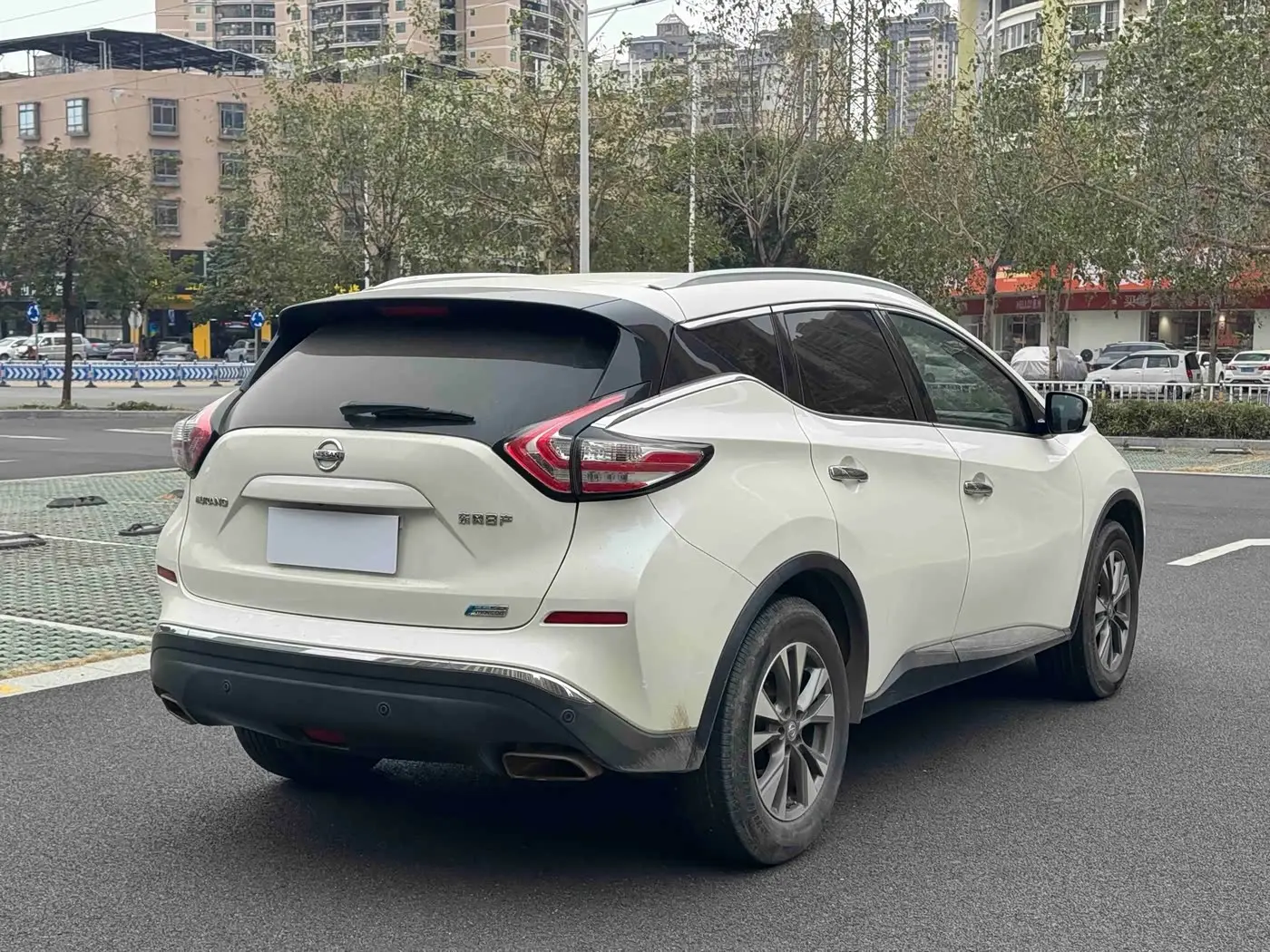 Nissan Murano 2022 — Photo 7/9