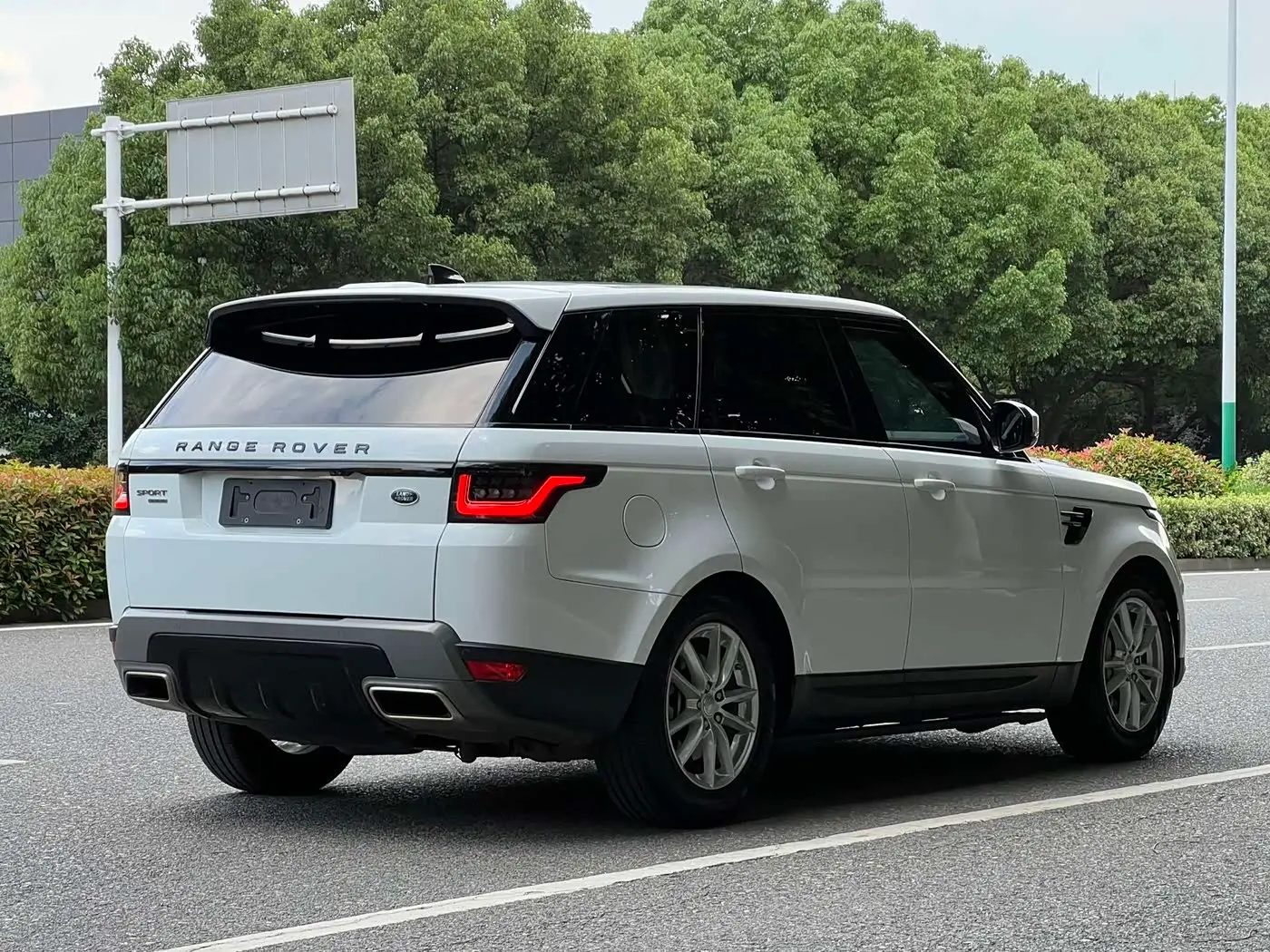 Land Rover Range Rover Sport 2019 — Şəkil 17/17