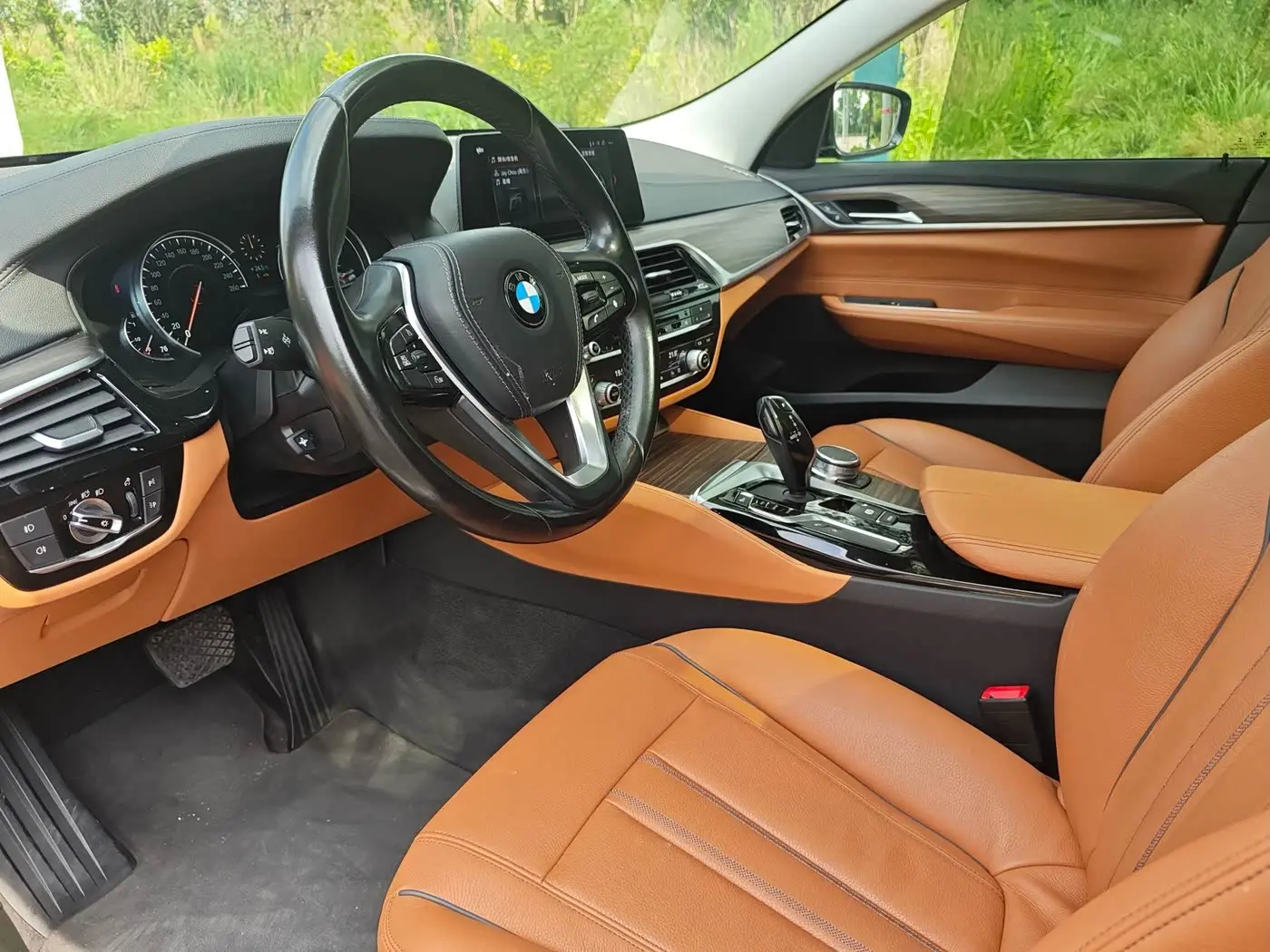 BMW 6 Series GT 2018 — Photo 17/20