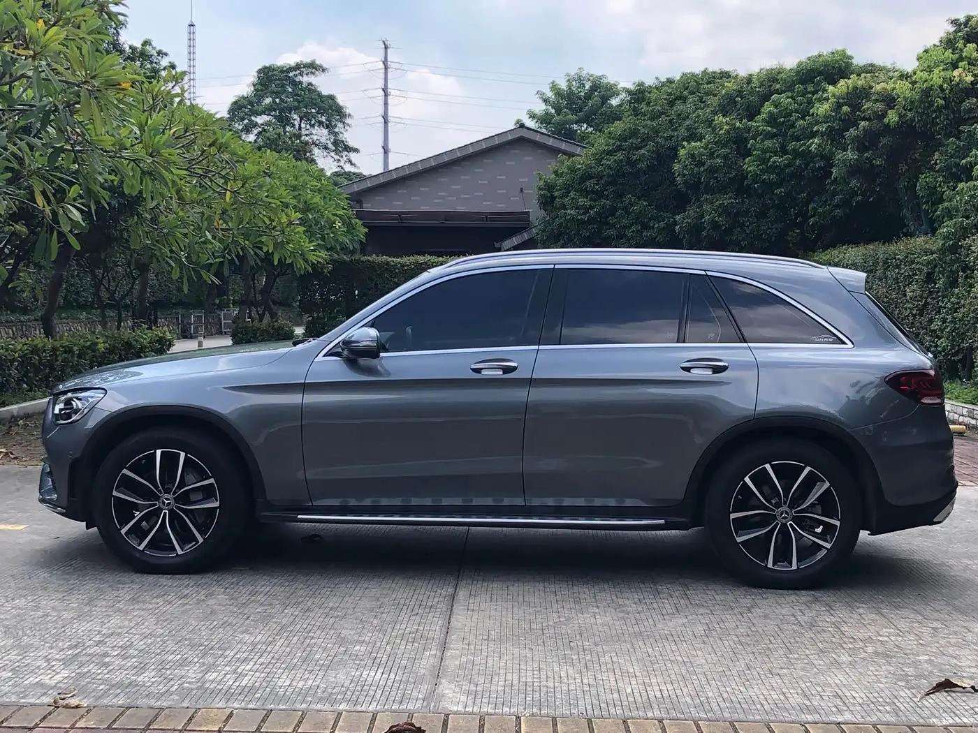 Mercedes-Benz GLC 2021 — ფოტო 3/20