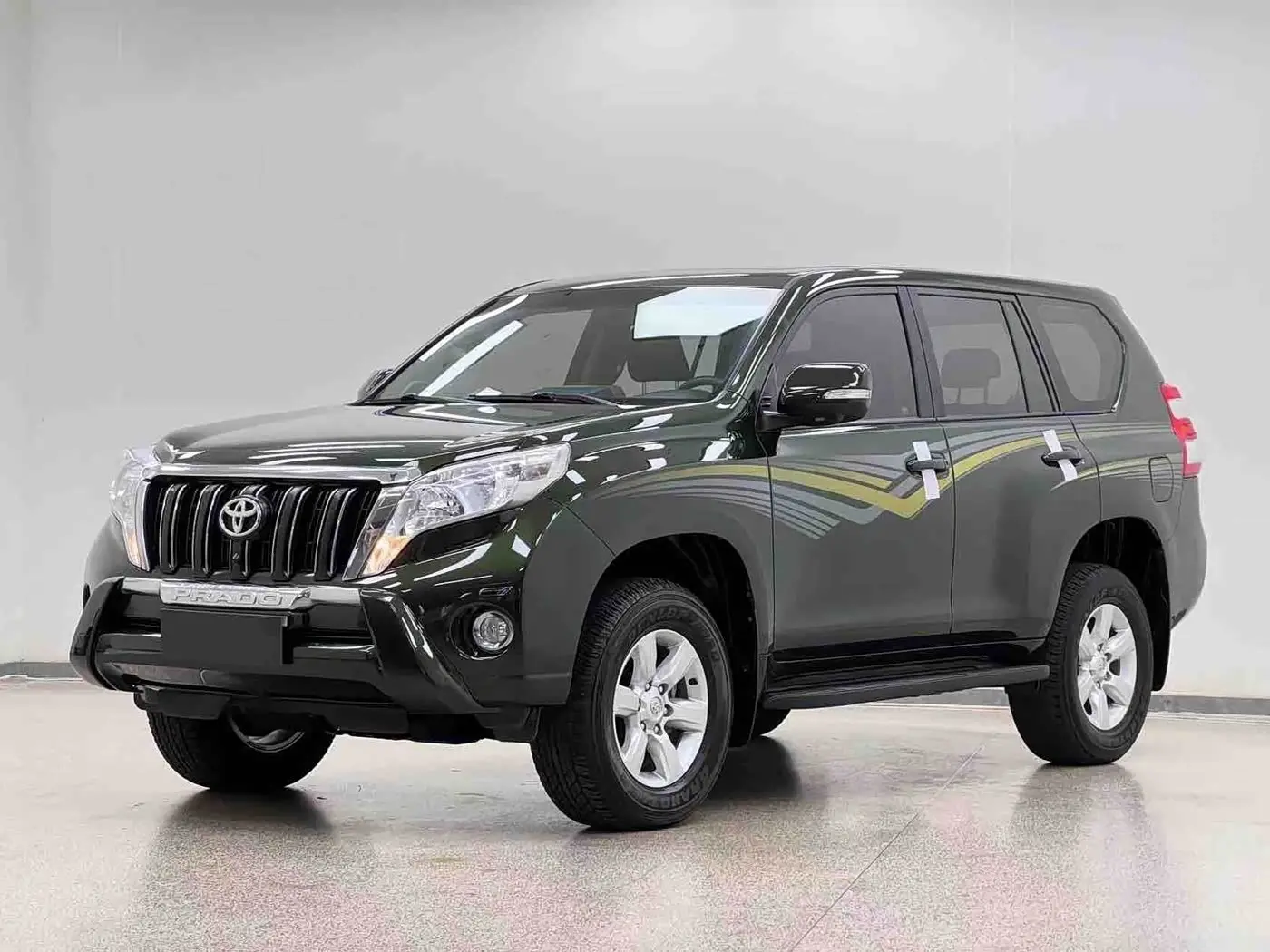 Toyota Prado 2017 — Фото 1/20