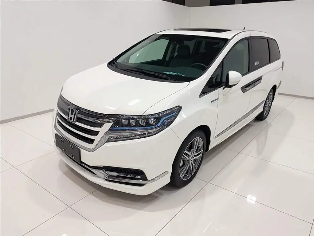Honda Elysion 2021 — Photo 1/20