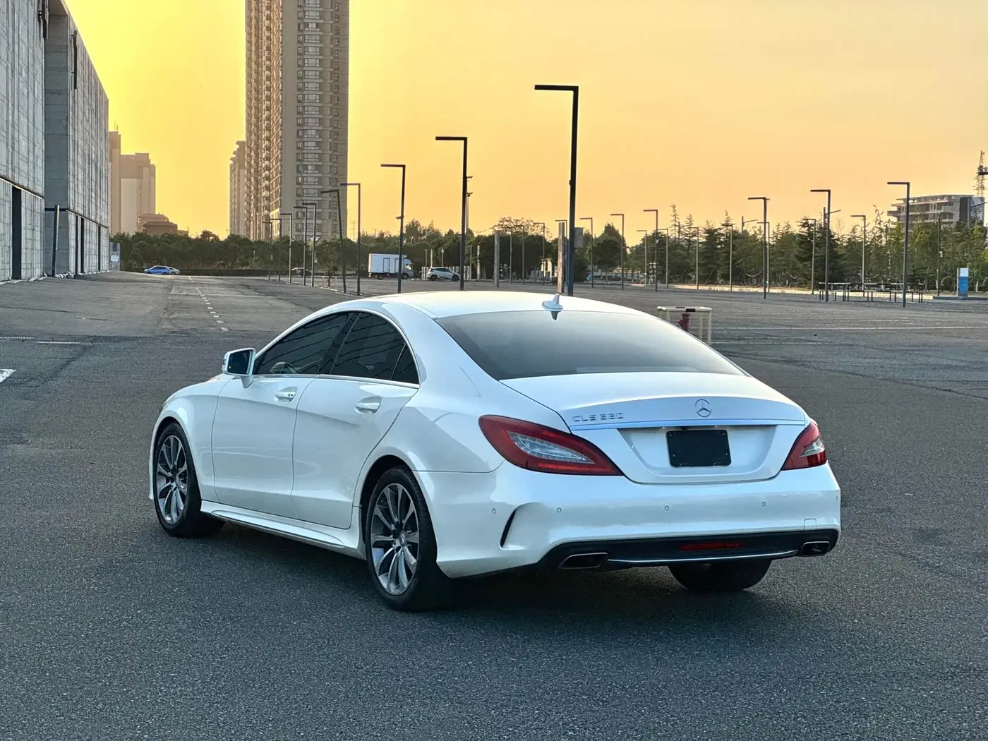 Mercedes-Benz CLS 2015 — Photo 4/9