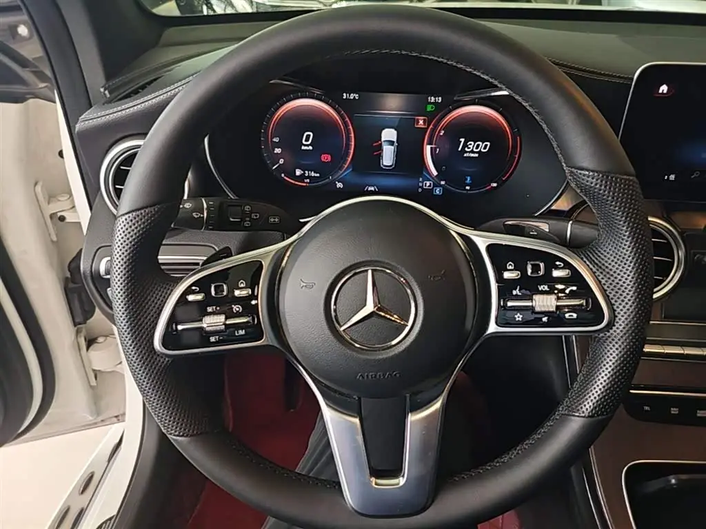 Mercedes-Benz GLC 2022 — Фото 11/20