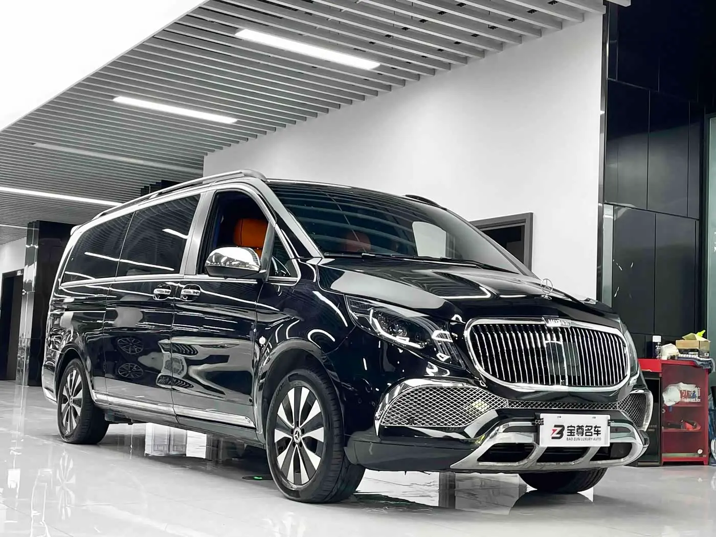 Mercedes-Benz Vito 2023 — Photo 3/20