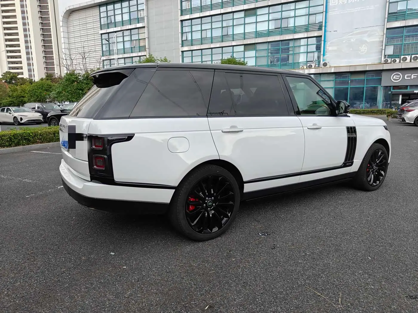 Land Rover Range Rover 2016 — Photo 7/9