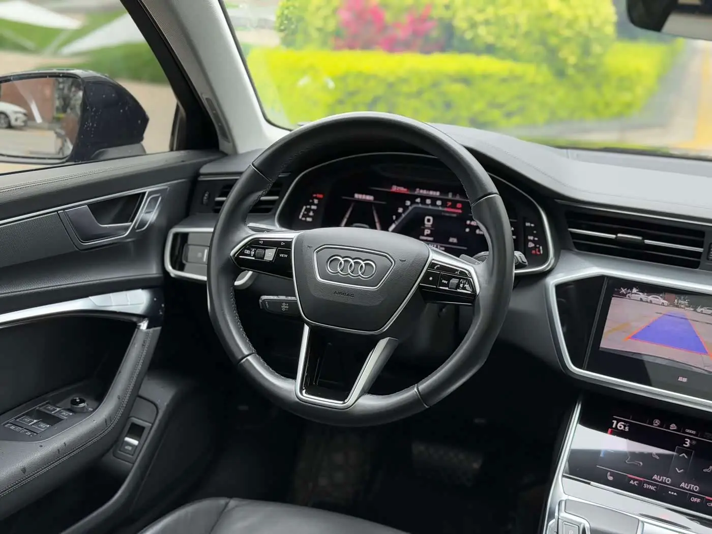 Audi A6 2023 — Photo 9/13
