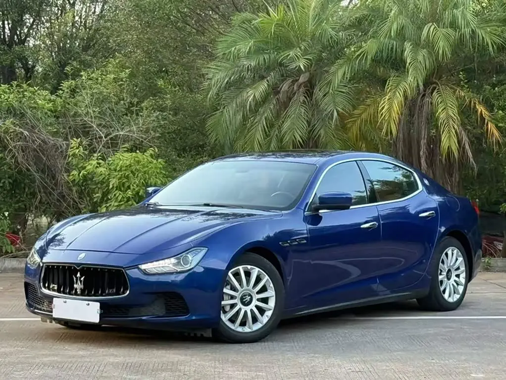 Maserati Ghibli 2015 — Şəkil 1/12