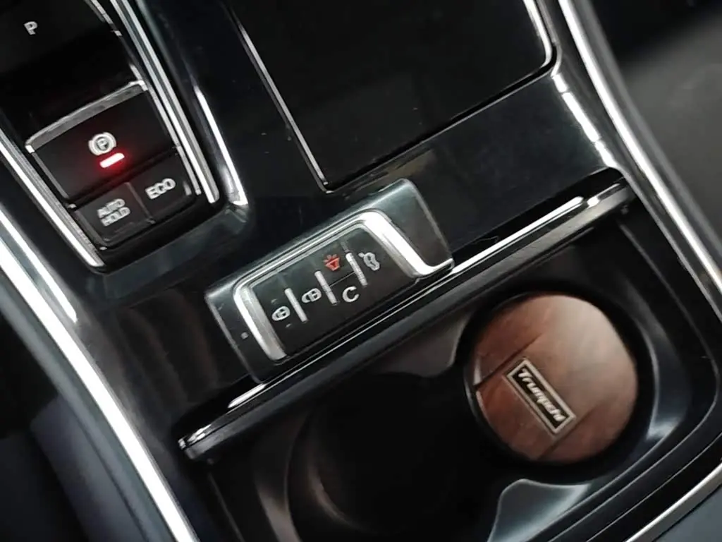 GAC Trumpchi Trumpchi M8 2022 — Фото 9/20