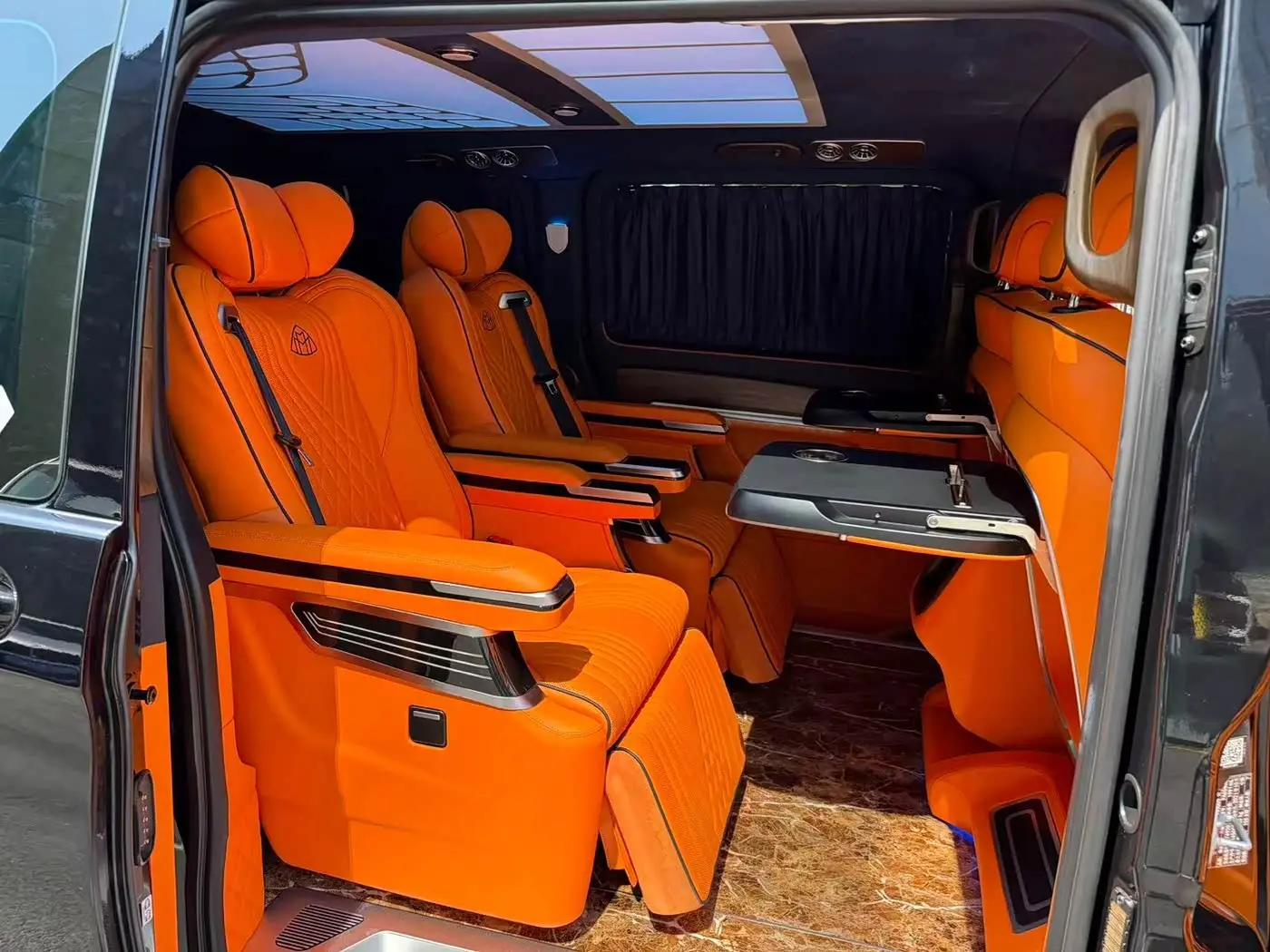 Mercedes-Benz Vito 2022 — Photo 7/19