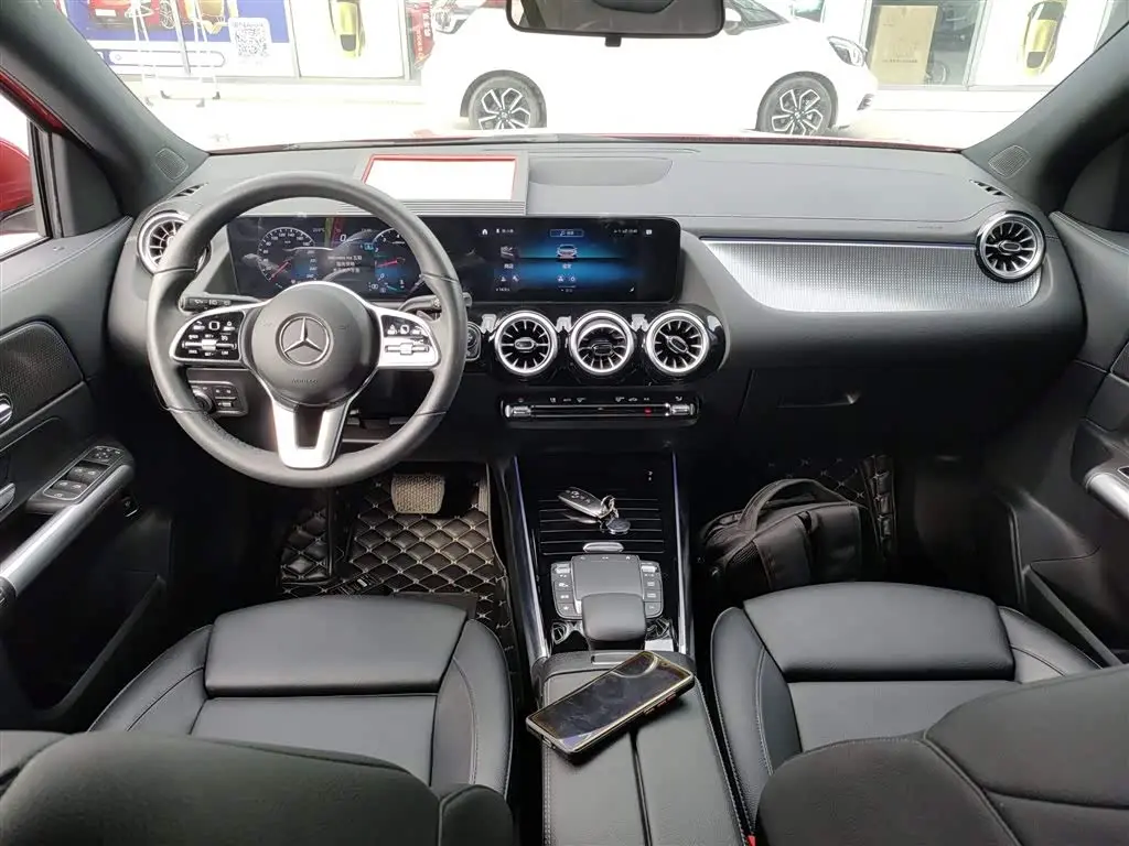 Mercedes-Benz GLA 2021 — Фото 10/20