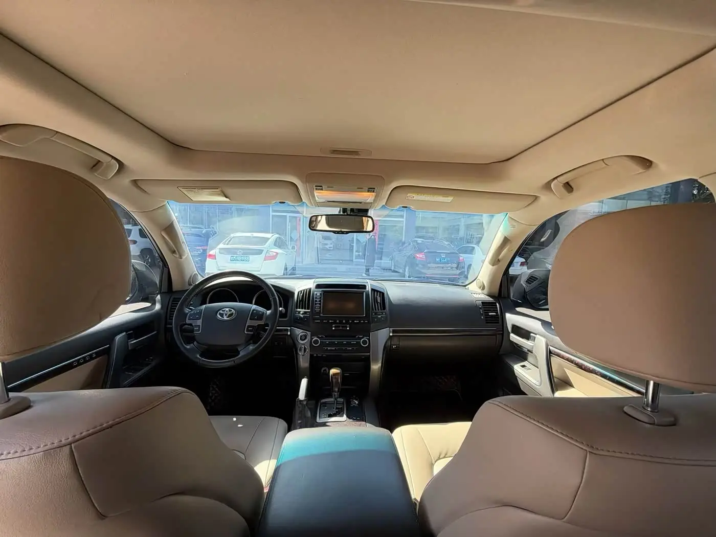 Toyota Land Cruiser 2010 — Şəkil 5/9