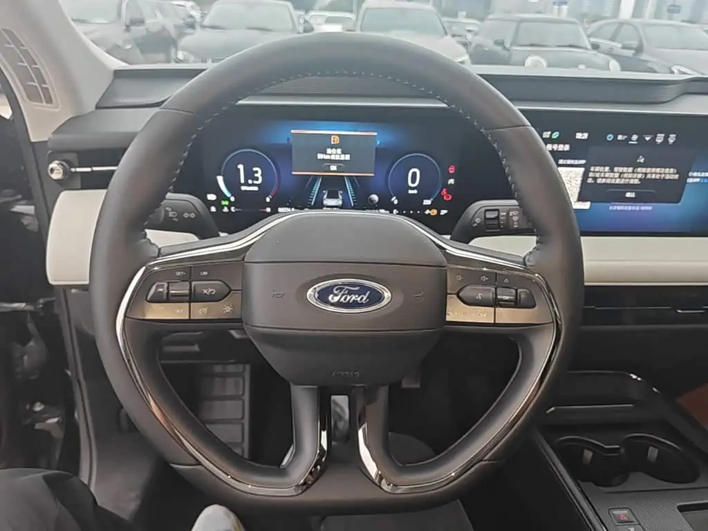 Ford EVOS 2022 — Фото 11/20