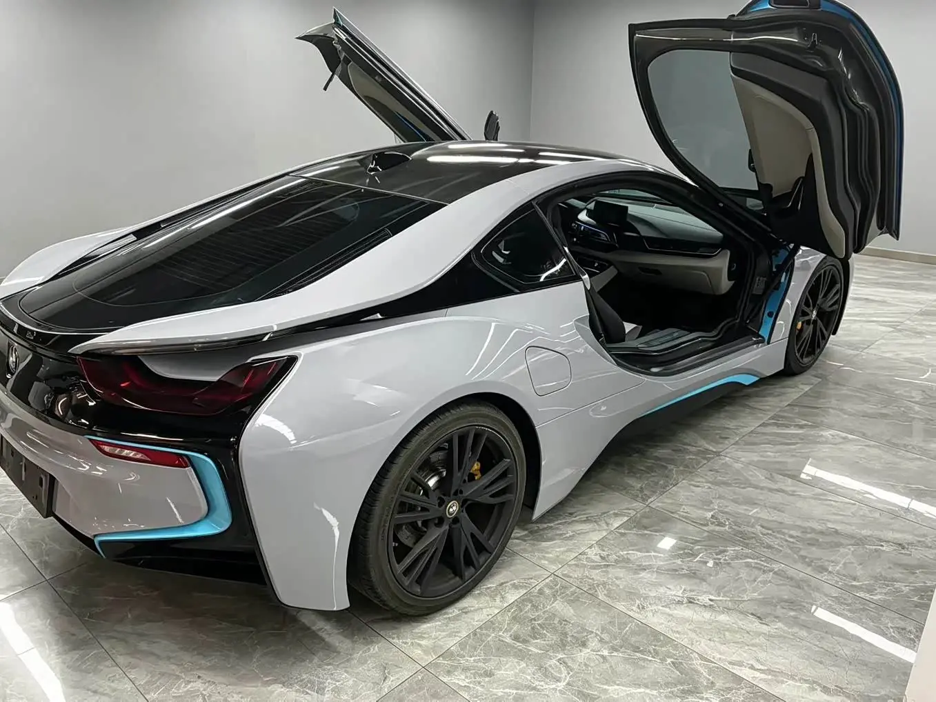 BMW i8 2016 — Photo 4/6