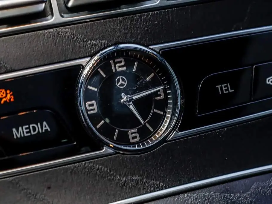 Mercedes-Benz E-Class 2019 — Şəkil 20/20
