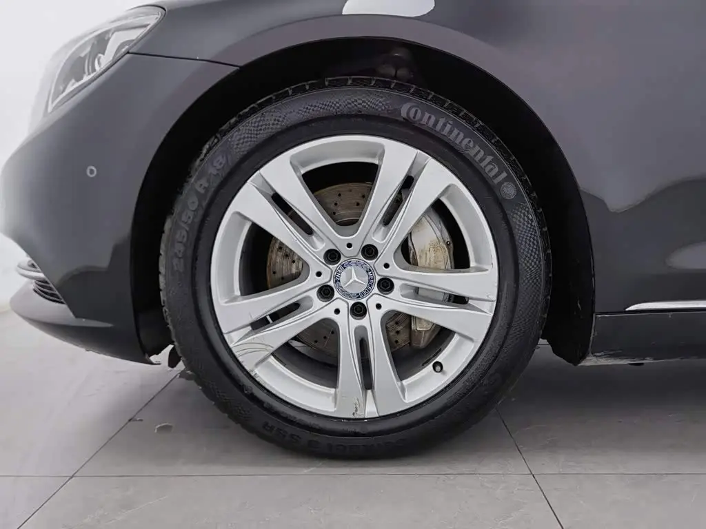 Mercedes-Benz S-Class 2017 — Photo 17/20
