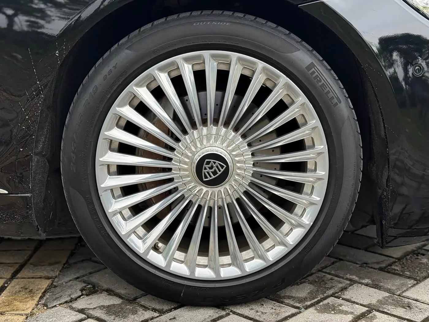 Mercedes-Benz S-Class 2015 — Photo 6/20